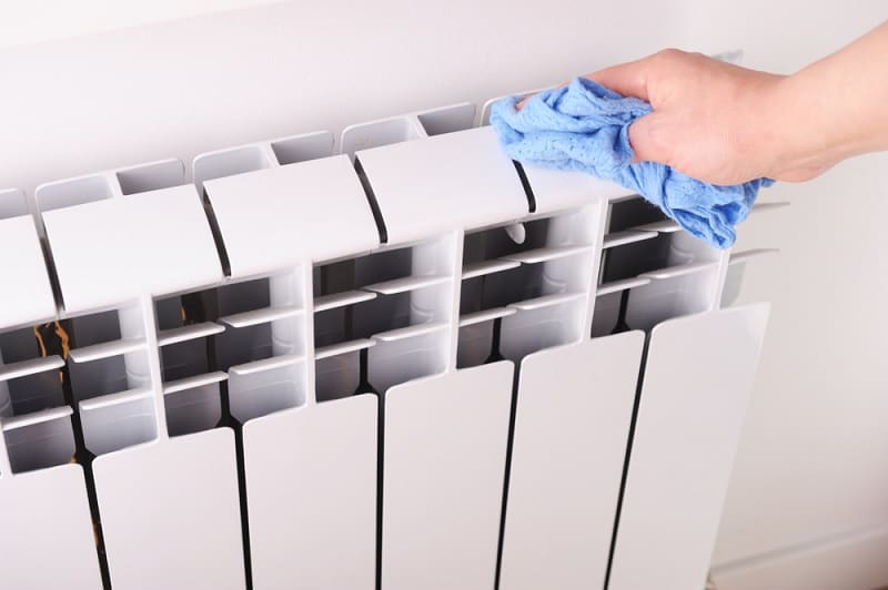 Cleaning Radiator With Microfibre Cloth