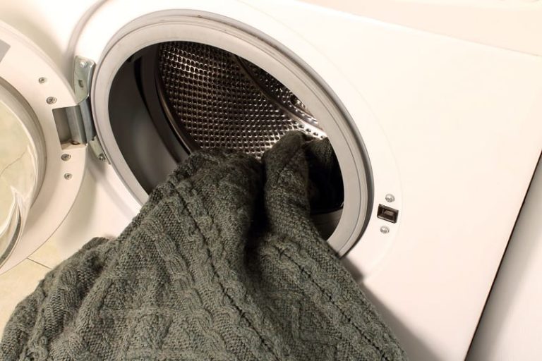 How to Wash Wool Jumpers in the Washing Machine