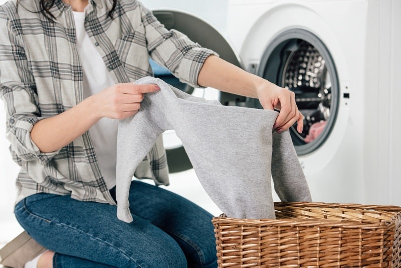 Washing grey clothes