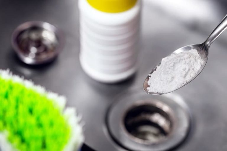 Where to Buy Bicarbonate of Soda (Baking Soda) for Cleaning in the UK