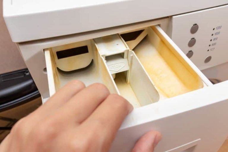 How to Clean Mould from the Washing Machine Drawer