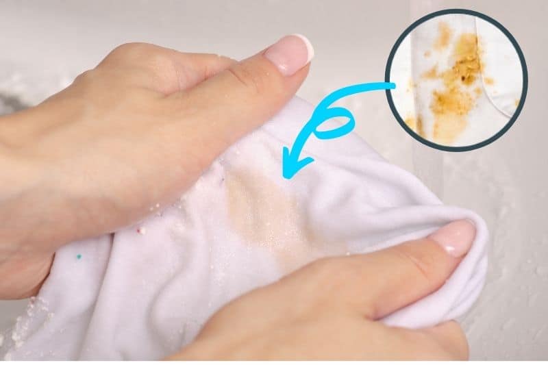 Removing Curry Stain Using Detergent