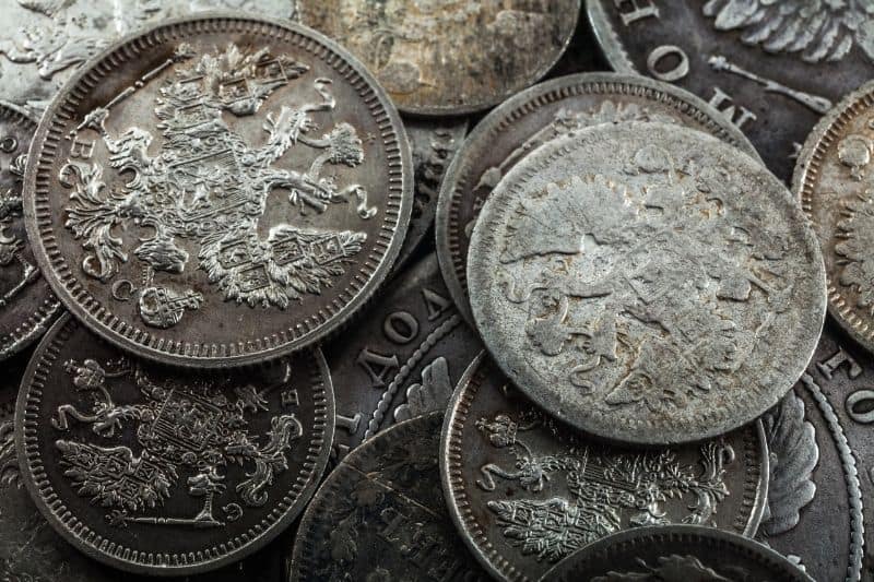 Cleaning silver clearance coins with coke