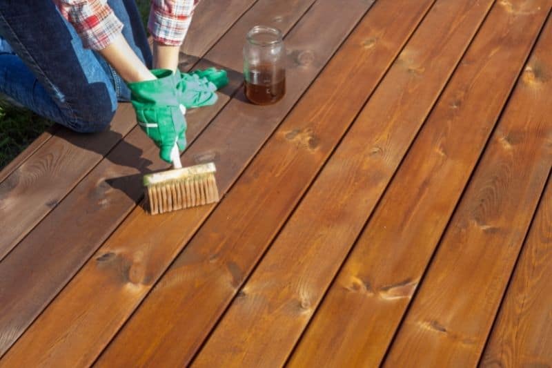 Lacquers and Varnishes on Wood Floor