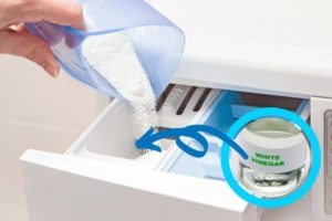 Can You Use Vinegar and Laundry Detergent Together?