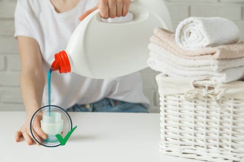 Measuring Laundry Detergent