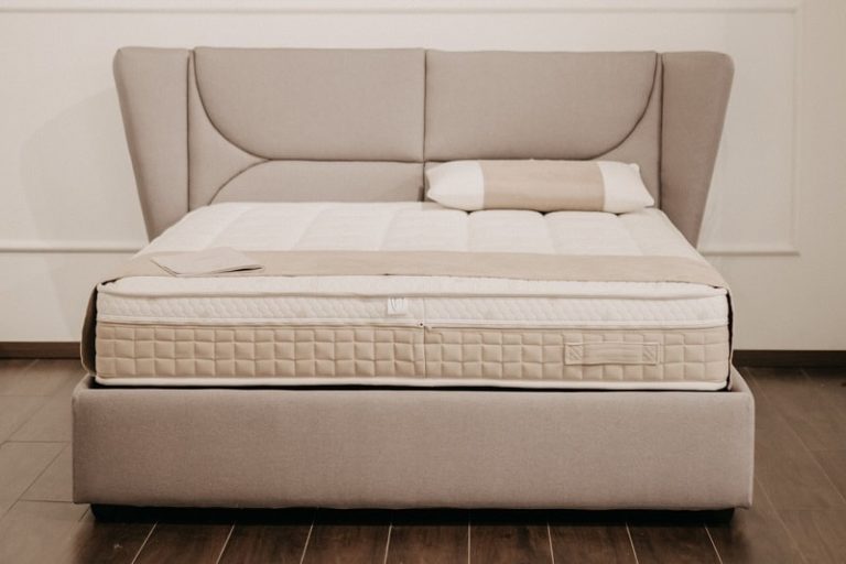 How to Wash Memory Foam Pillows