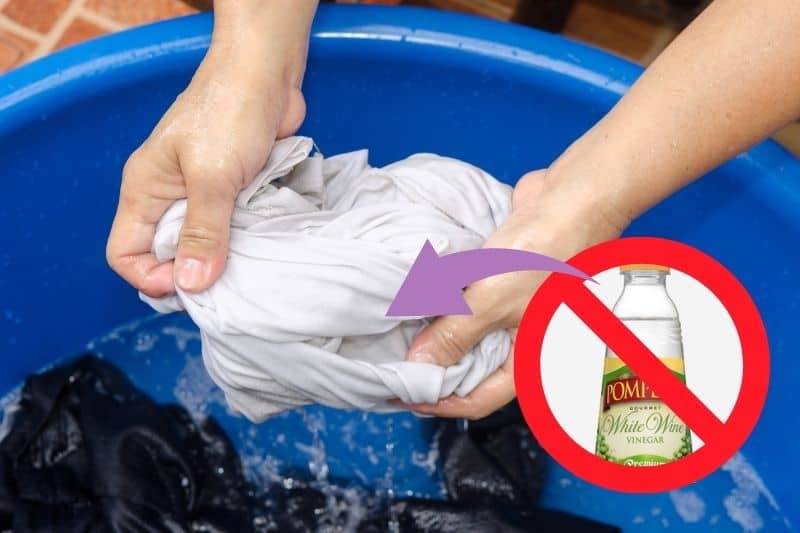 Using White Wine Vinegar on Clothes