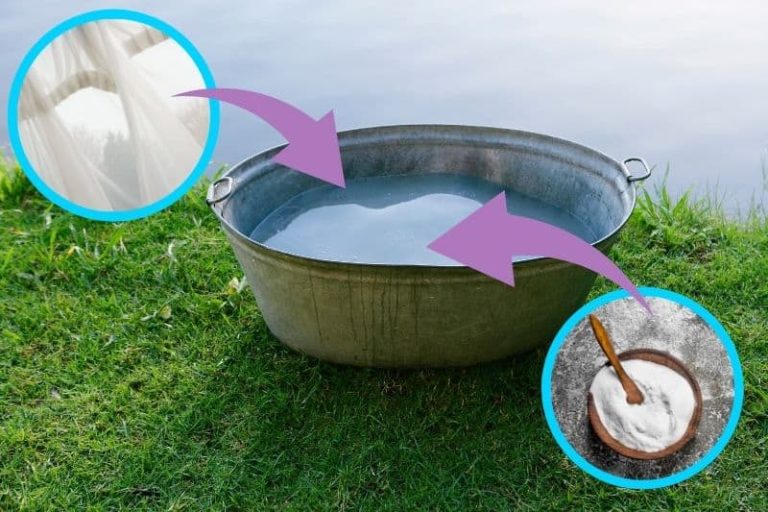 How to Clean Net Curtains with Vinegar