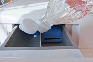 Can You Use Vinegar Instead of Fabric Softener?