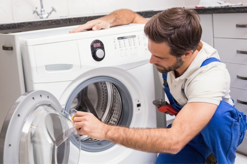 professional fixing washing machine drum