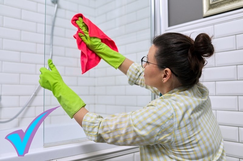 How to Clean a Shower Screen