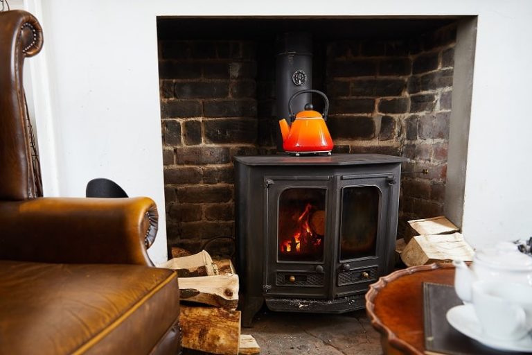 Best Stove Glass Cleaners (2024 UK)