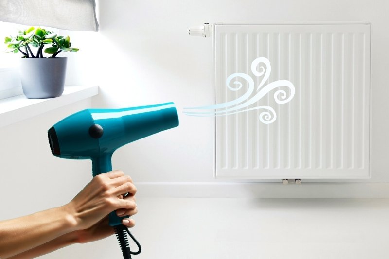 cleaning radiator with hairdryer