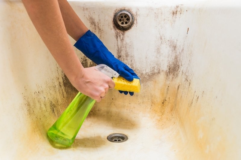 Remove Stains From An Acrylic Bathtub, How To Clean A Very Dirty Acrylic Bathtub