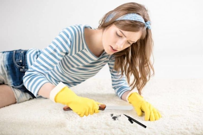 How to Get Eyeliner Out of Carpet