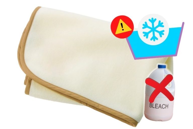 How to Keep a Fleece Fluffy