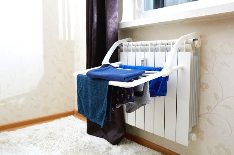 drying clothes by hanging over radiator