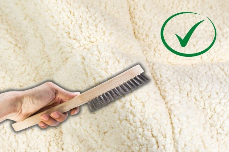 How to Keep a Fleece Fluffy