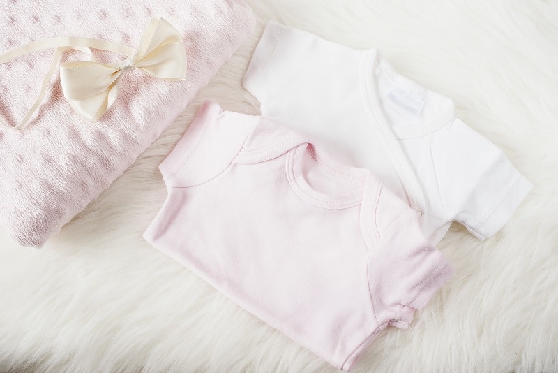 How Do You Wash Newborn Clothes for the First Time?