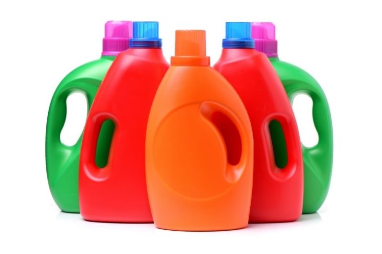 What Cleaning Chemicals Should Not Be Mixed?