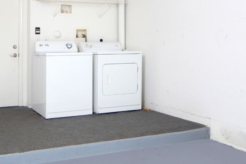 dryer in garage