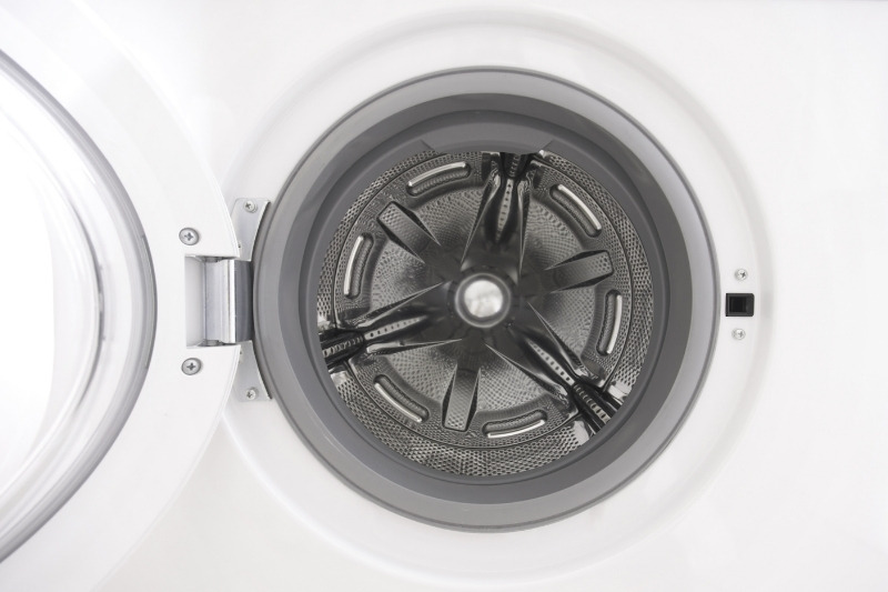 Spin Dry vs. Tumble Dry - Differences and When to Use Each