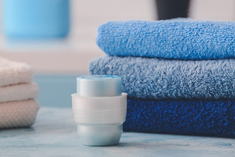 Does Fabric Conditioner Clean Clothes?