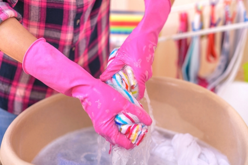 hand washing clothes