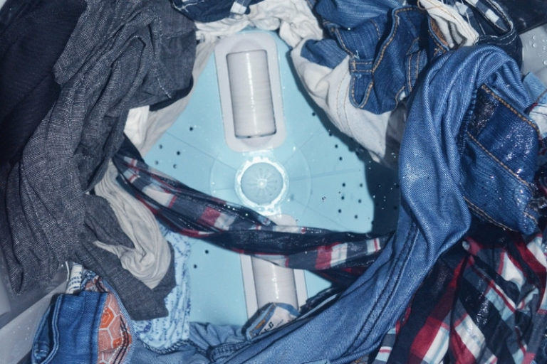 What Is 'AntiCrease' in a Washing Machine?