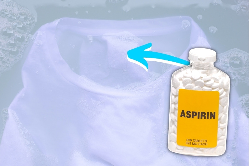 whiten clothes with aspirin