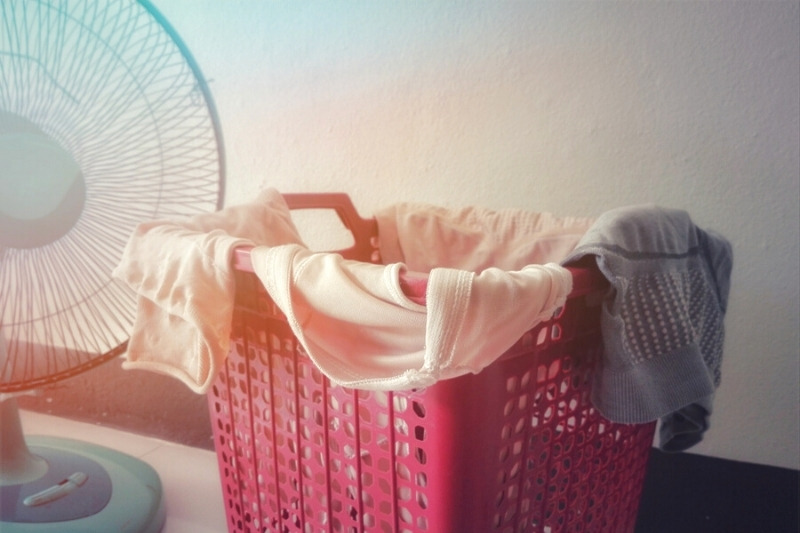 Drying Clothes With A Fan