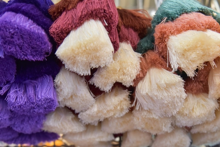 What Are Synthetics? (In Clothing and Laundry)