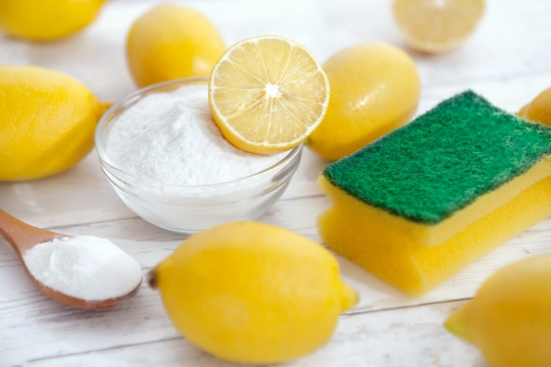 baking soda and lemon