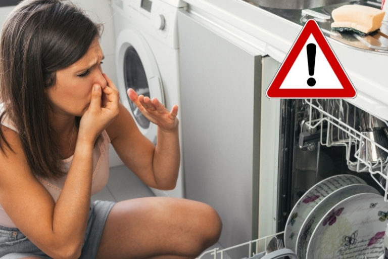 How to Clean a Dishwasher with Bicarbonate of Soda