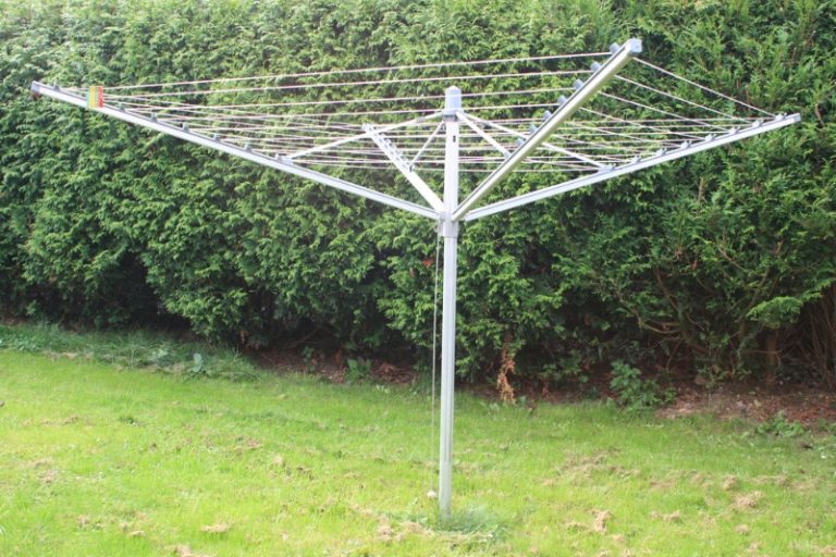 how-to-work-out-what-size-rotary-washing-line-you-need