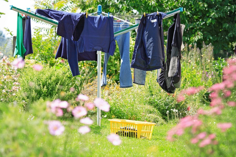 rotary washing line outside