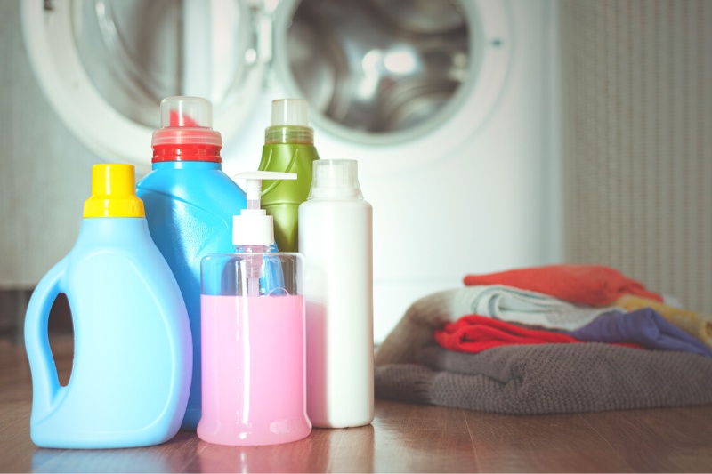 Detergent & Fabric Softener