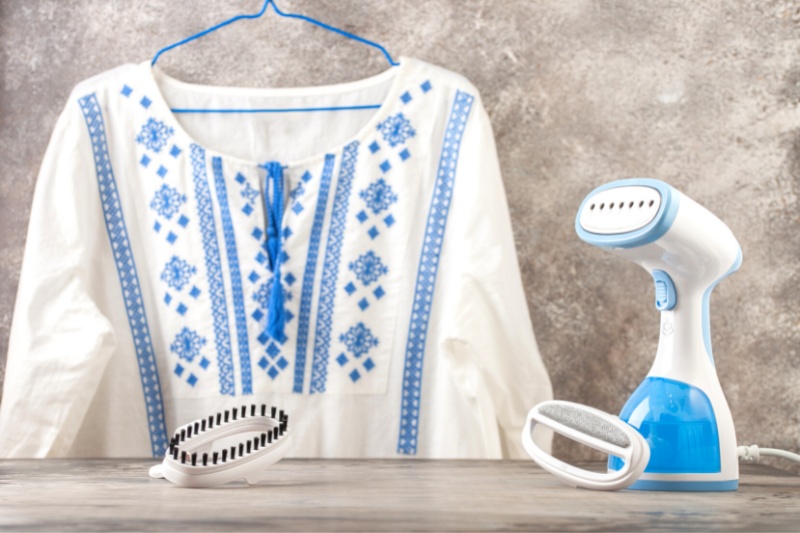 clothes steamer