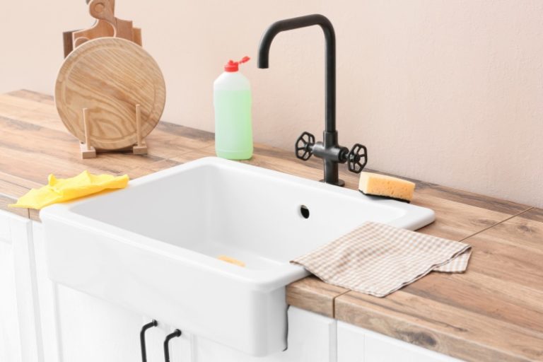How to Clean a Ceramic Sink
