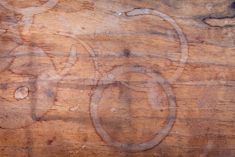 heat marks on wood table