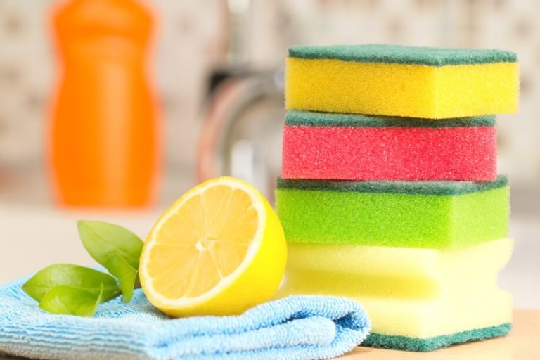 Lemons vs. Limes for Cleaning