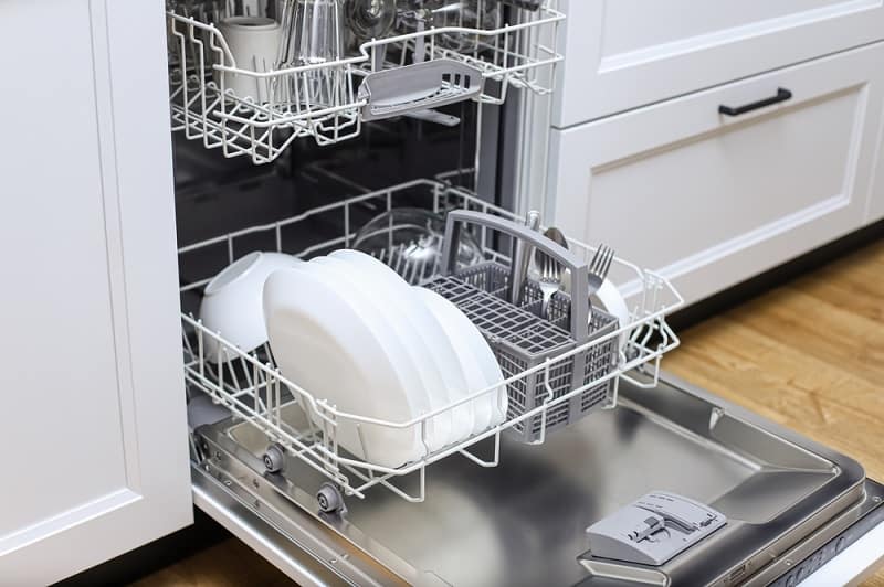 Integrated dishwasher