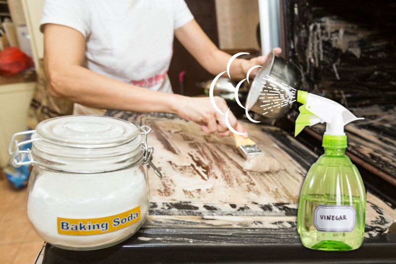 clean oven with baking soda and vinegar