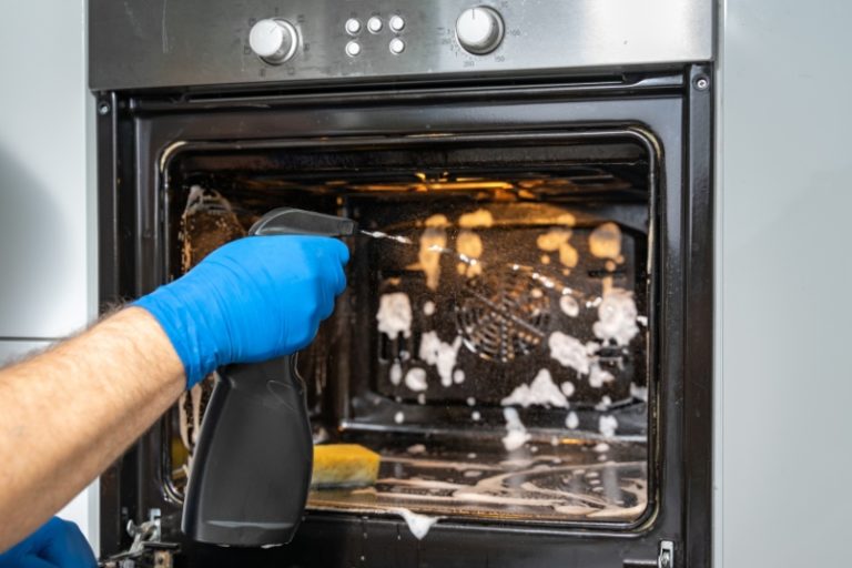 10 Uses for Ammonia in Cleaning