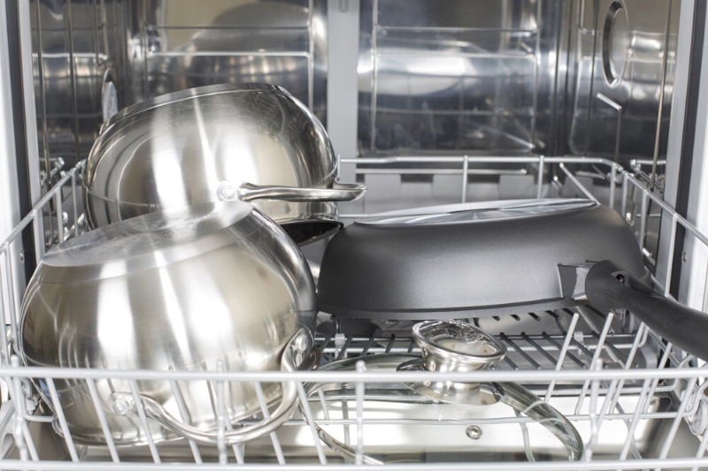 pans in dishwasher