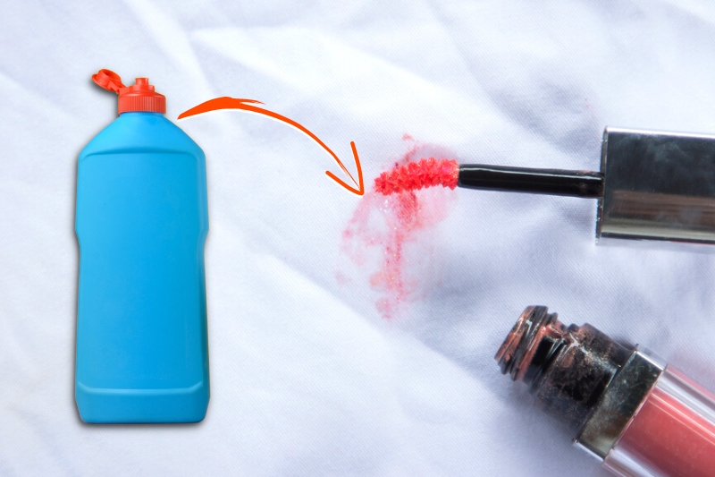 remove lipstick stains with washing up liquid