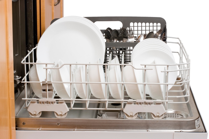 plates and bowls in dishwasher