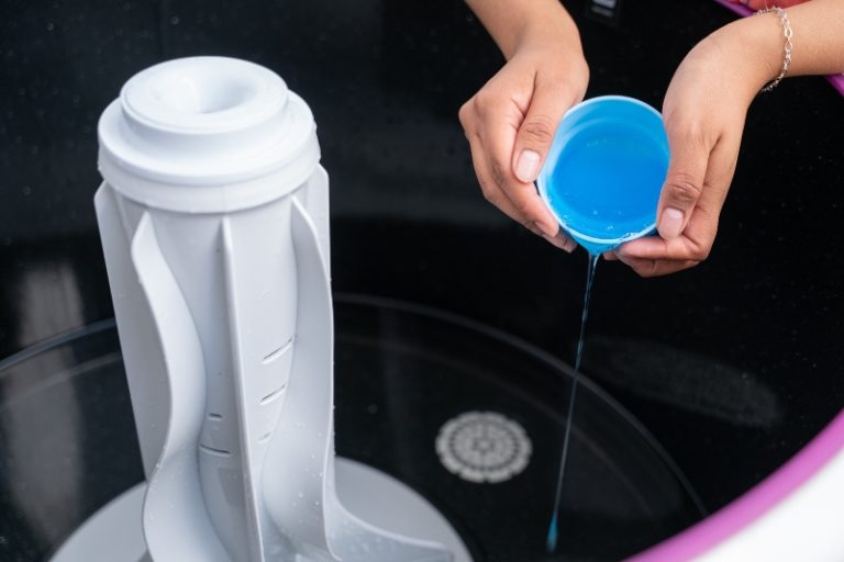 What Is an Agitator in a Washing Machine?