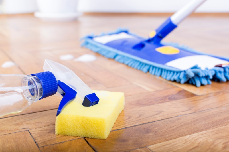 cleaning solid wood floor